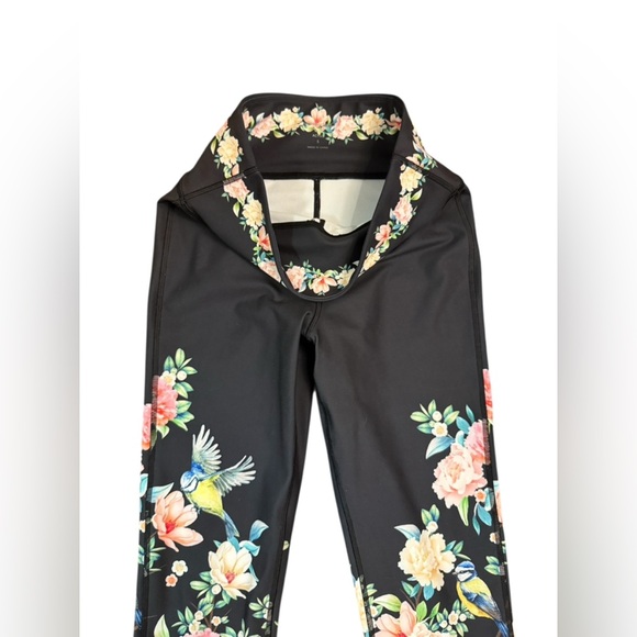 JOHNNY WAS Birdie Bee Active Flared Pants Size Small - Picture 7 of 13